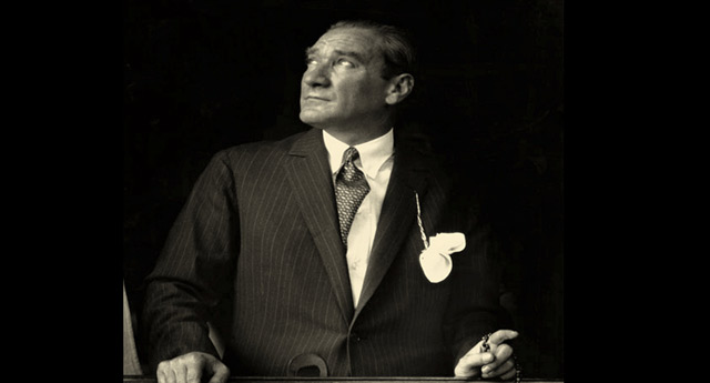 Cemevlerinden Atatürk'ün resmi kalkacak