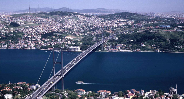 Boğaz'a metro geliyor!