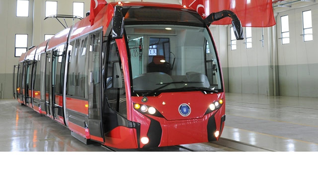 İlk yerli tramvay 2 milyon testi geçti