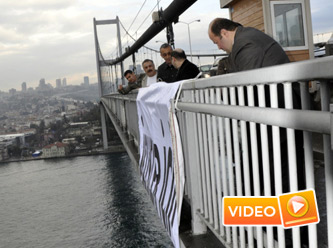 Boğaz Köprüsü'ne idam pankartı - Video