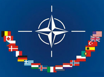 Afganistan'da NATO helikopteri düştü