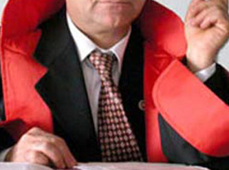 Savcı 8 yıl 7 ay işlem yapmamış