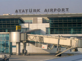 Havalimanı apronunda kovalamaca