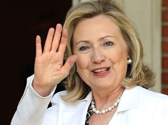 Clinton, Sarkozy'ye öyle bir ders verdi ki...
