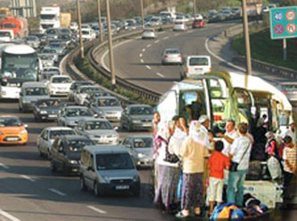 Tatilciler dönüş yolunda