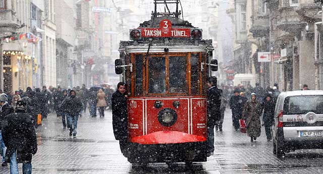 İstanbul, iki günde iki mevsim yaşadı