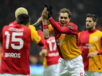 Galatasaray'da hedef 3 puan