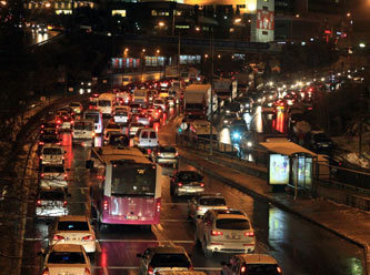 Topbaş İstanbullulardan yardım istedi