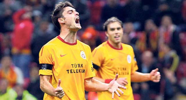 Galatasaray'ın ara transferi Riera!