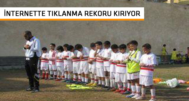 Thierry Henry imamlık yapıyor...