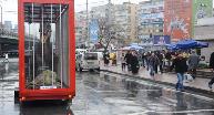 Köprüde dinazor görenler şaşırdı