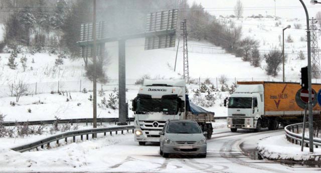 İstanbul'da bir günde tonlarca tuz kullanıldı