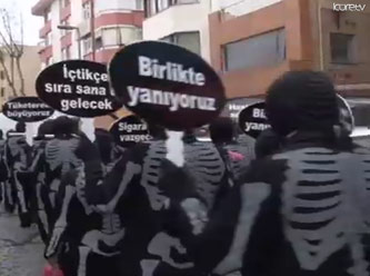 Sigara bağımlılığına iskeletli tepki