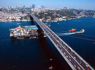 İstanbul Boğazı gemi trafiğine kapatıldı