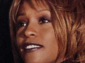 Whitney Houston öldü