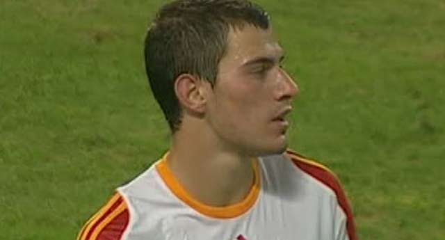 [Resim: 220073_okay-yokuslu.jpg]