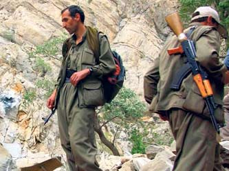 Kürtlere ilk kurşunu Abdullah Öcalan sıktı