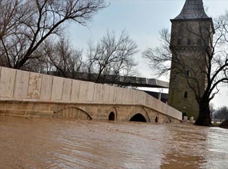 Edirne'de taşkın alarmı