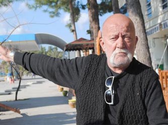 Kalp krizi geçirdi, sigarayı bıraktı