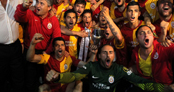 Galatasaray kupayı Kadıköy'de kaldırdı