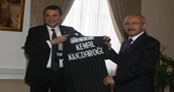 Kılıçdaroğlu kadroya giremedi!