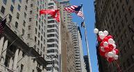 Türk Bayrağı Wall Street’te göndere çekildi