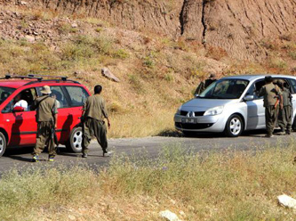 PKK 2 askeri daha kaçırdı