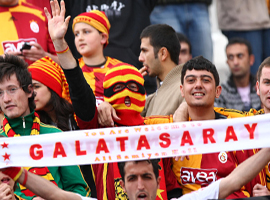 Sivas'ın sahası bayram yeri gibi !