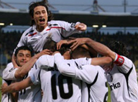  Kartal, üçlü averajla UEFA'ya uçtu