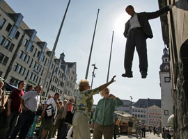 Bu inanılmaz karelerin sırrı bakın neymiş!