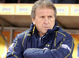 Zico yönetime rest çekti !