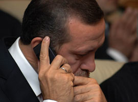 Erdoğan'dan Baykal'a başsağlığı telefonu