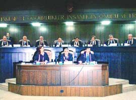 Anayasa'yı böyle çiğnedi !