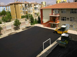 Okul bahçeleri otopark oluyor