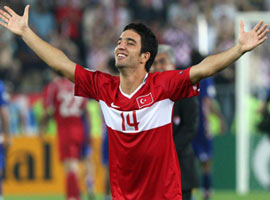 Arda Euro 2008 11'inde 