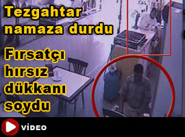 Fırsatçı hırsız güvenlik kamerasında !