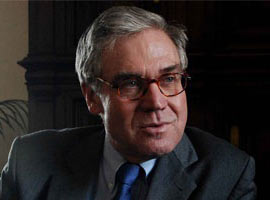 Alman Büyükelçi Atatürk'le vurdu