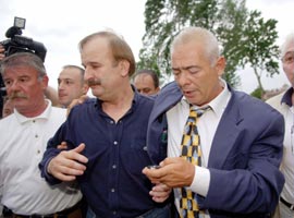 M.T'in arşivi darbe günlüklerini tescilledi  