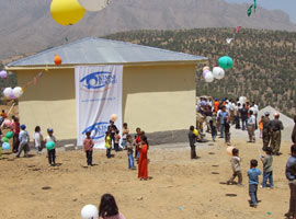 Yüzyıllık köye 'ilk' okul