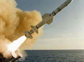 Yiyecek ekmekleri yok ama füze yaptılar