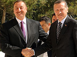 Azerbaycan'dan Erdoğan'a destek