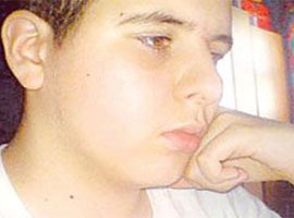 Türk genci yedinci kattan attılar !