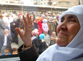 Umre yolcuları ortada kaldı