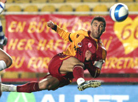 Hakan Şükür gideceği ülkeyi açıkladı