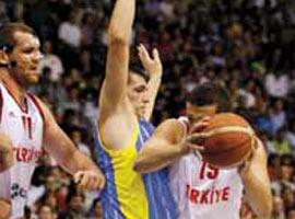 Milliler, 12 Dev Adam gibi başladı 