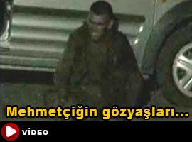 Mehmetçiğin yıkıldığı an! - İZLE