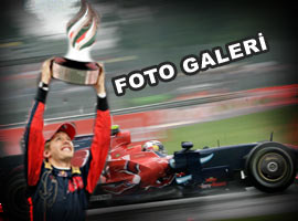 Vettel, F1'de tarih yazdı! - Foto