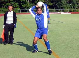 Almanya'da bir Türk futbolcu öldü