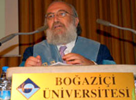 Boğaziçi rektörü, öğrencilerle bayramlaştı 