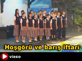 Filipinler ve G.Afrika'da iftar - İzle
